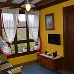 Apartment Rurales Piedrafita Llenin